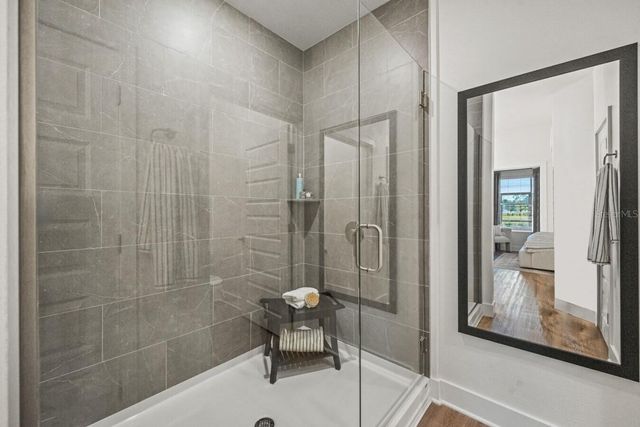 6000 PARADISO GRANDE BOULEVARD B2, Orlando, FL 32821