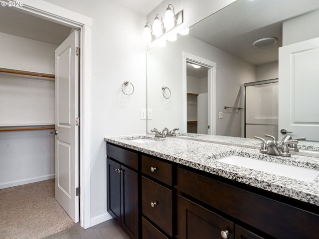 5712 Ne 58TH Way, Vancouver, WA 98661