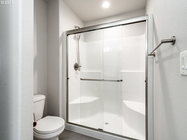 5712 Ne 58TH Way, Vancouver, WA 98661