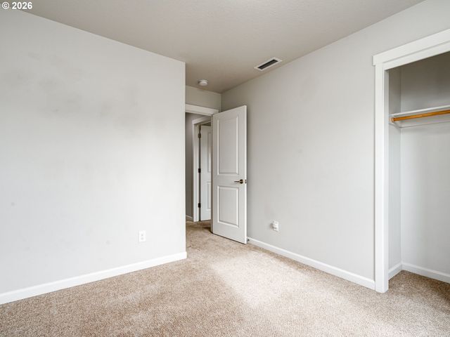 5712 Ne 58TH Way, Vancouver, WA 98661