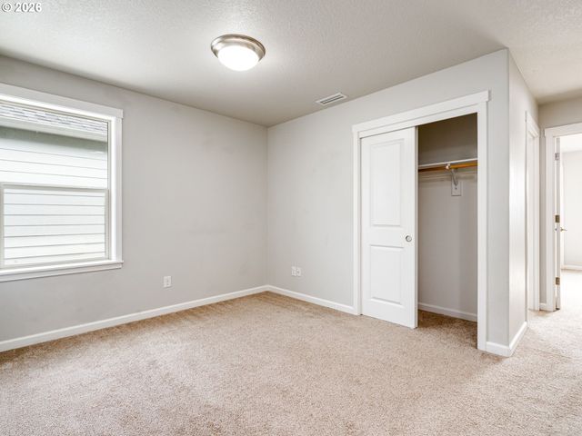 5712 Ne 58TH Way, Vancouver, WA 98661