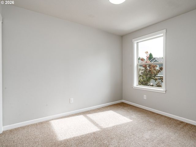 5712 Ne 58TH Way, Vancouver, WA 98661