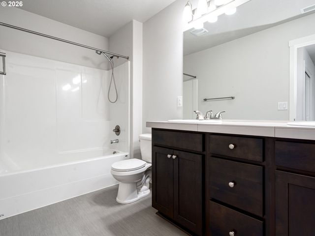 5712 Ne 58TH Way, Vancouver, WA 98661