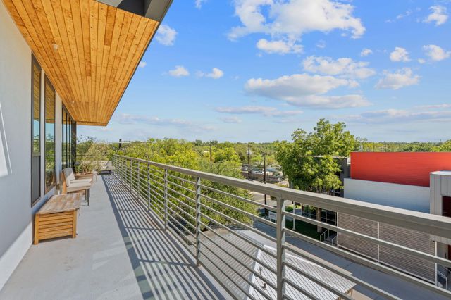 1600 S 1st ST 410, Austin, TX 78704