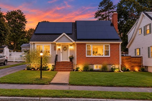 59 Colonial Ave, Lynn, MA 01904