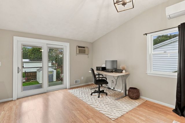 59 Colonial Ave, Lynn, MA 01904