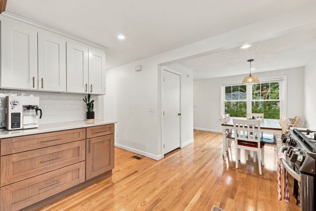 59 Colonial Ave, Lynn, MA 01904
