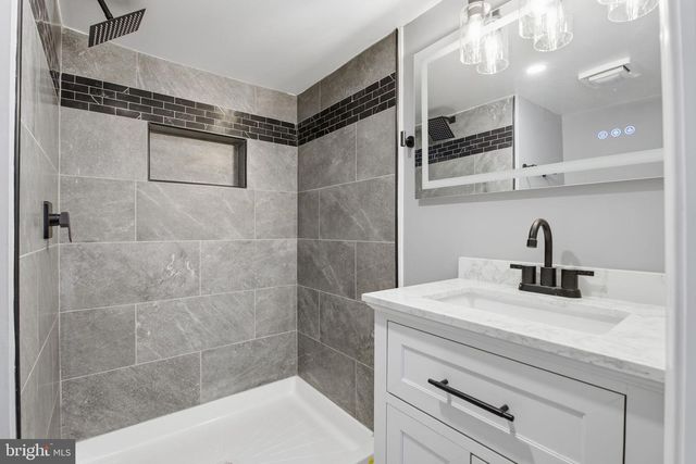 2816 ROCKROSE AVE, Baltimore, MD 21215