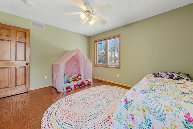 14343 Fairbanks Avenue, Lonsdale, MN 55046