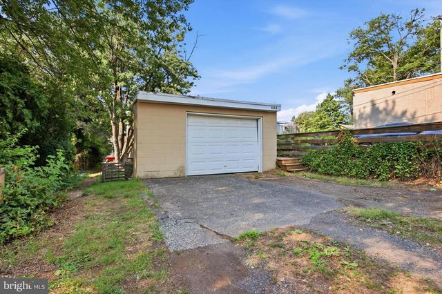 644 CHESTNUT ST, Pottstown, PA 19464