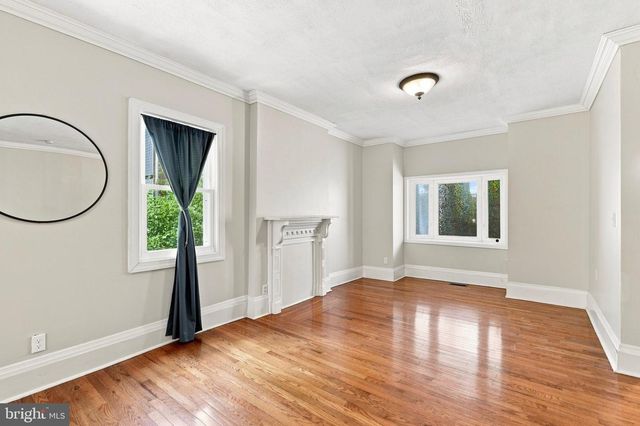644 CHESTNUT ST, Pottstown, PA 19464