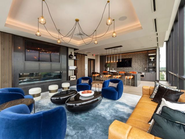 510 W 20th Street 502, Houston, TX 77008