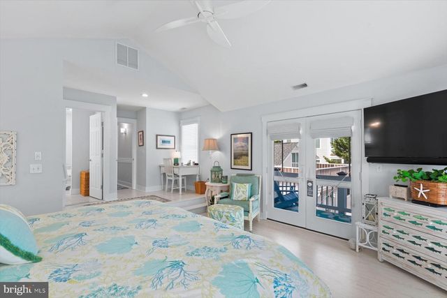 110 SECOND ST, Bethany Beach, DE 19930