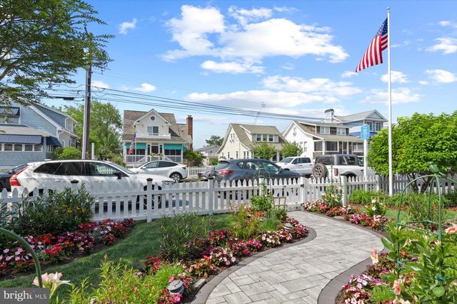 110 SECOND ST, Bethany Beach, DE 19930