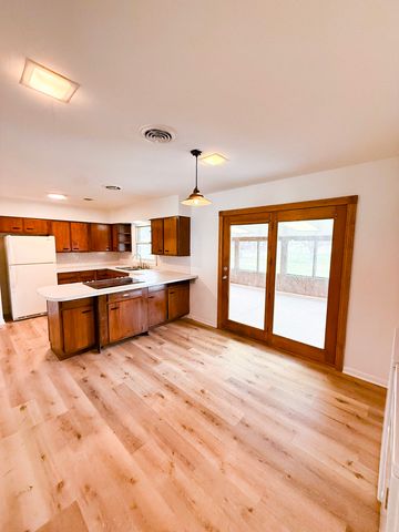 2308 N 2010 Road E, Watseka, IL 60970