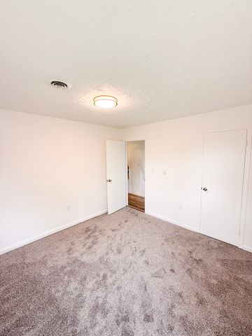 2308 N 2010 Road E, Watseka, IL 60970