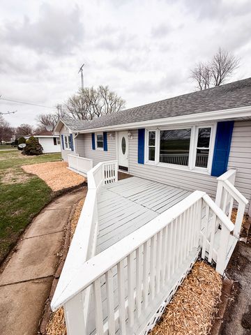 2308 N 2010 Road E, Watseka, IL 60970