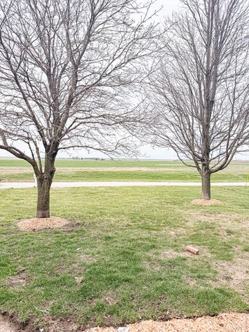 2308 N 2010 Road E, Watseka, IL 60970