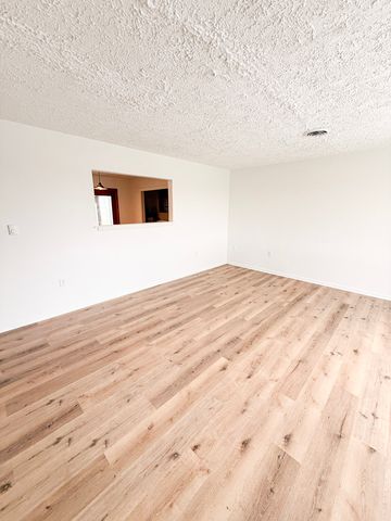 2308 N 2010 Road E, Watseka, IL 60970