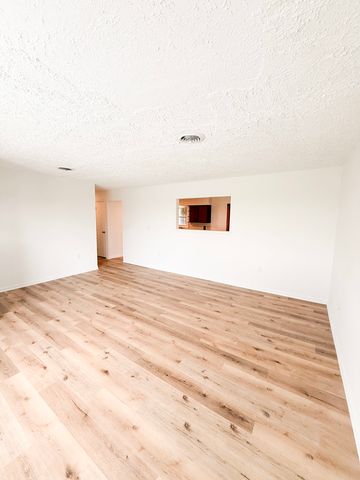 2308 N 2010 Road E, Watseka, IL 60970