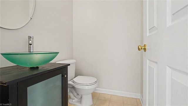 2956 Maple Branch Drive, High Point, NC 27265