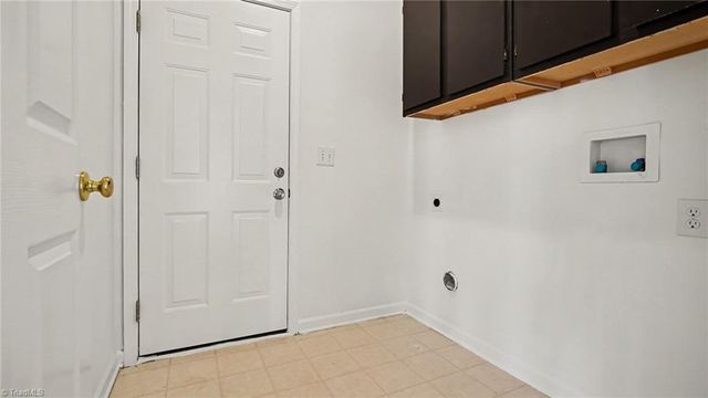2956 Maple Branch Drive, High Point, NC 27265