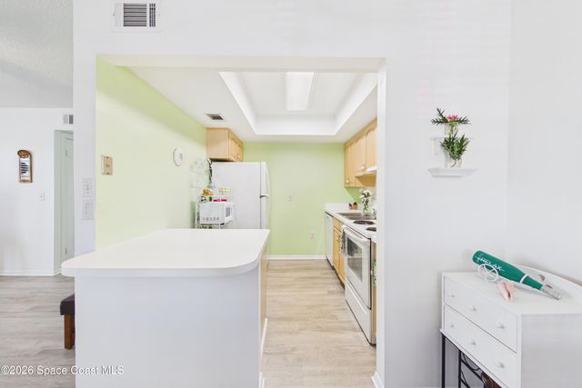 1011 S Miramar Avenue Unt6, Indialantic, FL 32903