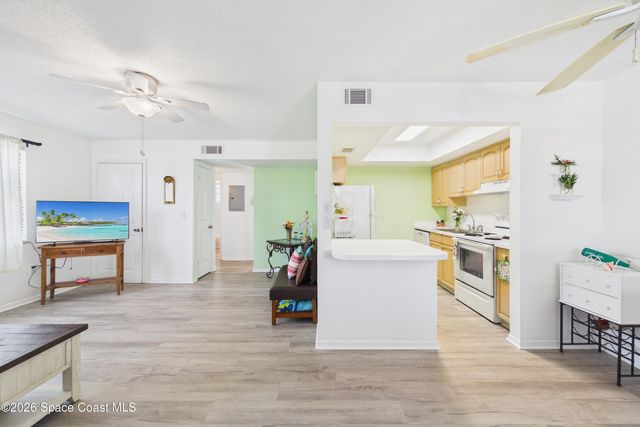 1011 S Miramar Avenue Unt6, Indialantic, FL 32903