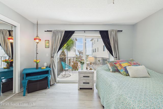 1011 S Miramar Avenue Unt6, Indialantic, FL 32903