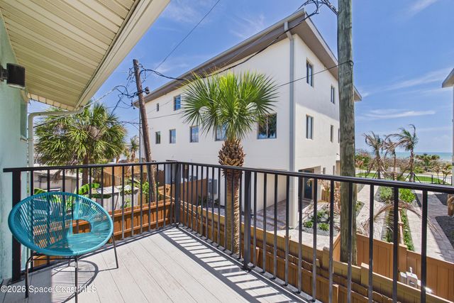 1011 S Miramar Avenue Unt6, Indialantic, FL 32903