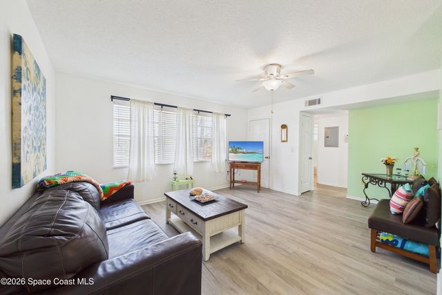 1011 S Miramar Avenue Unt6, Indialantic, FL 32903