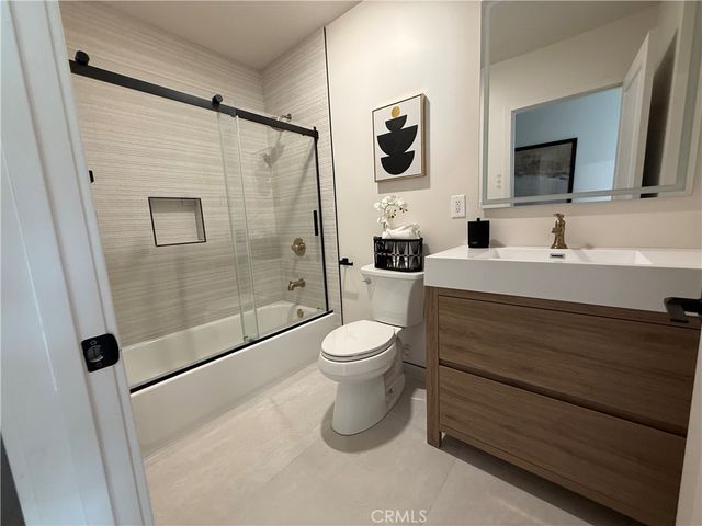 605 W Gaillard Street, Glendora, CA 91740