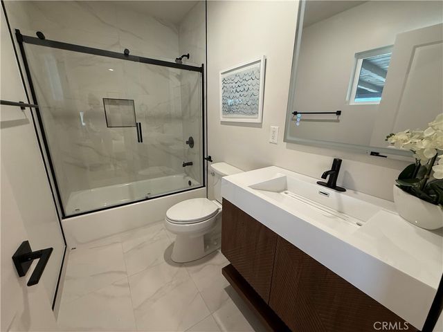 605 W Gaillard Street, Glendora, CA 91740