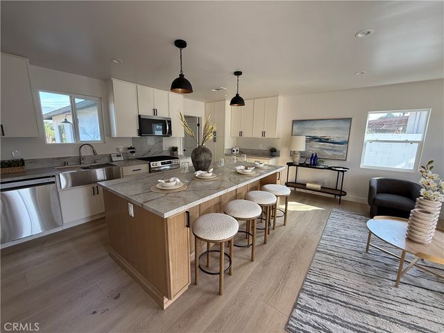 605 W Gaillard Street, Glendora, CA 91740