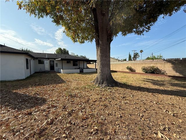605 W Gaillard Street, Glendora, CA 91740