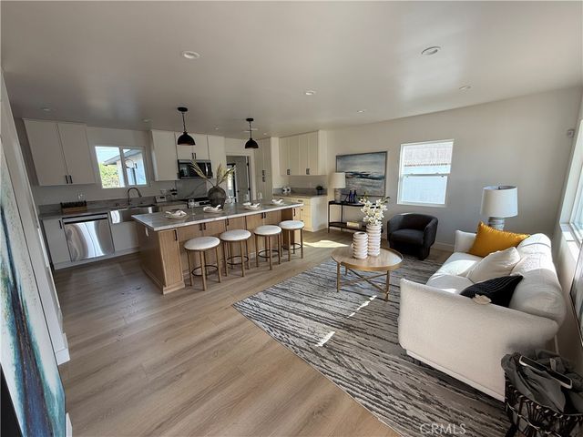 605 W Gaillard Street, Glendora, CA 91740