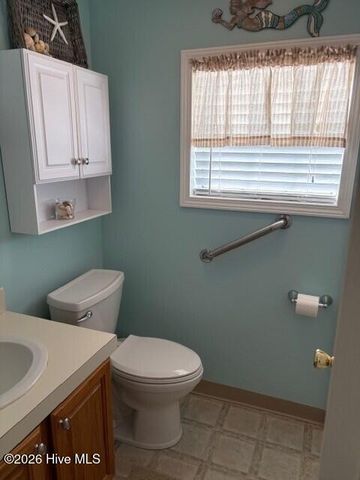 624 Capeside Drive, Wilmington, NC 28412