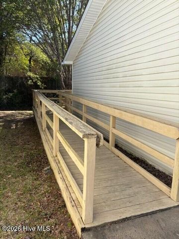 624 Capeside Drive, Wilmington, NC 28412