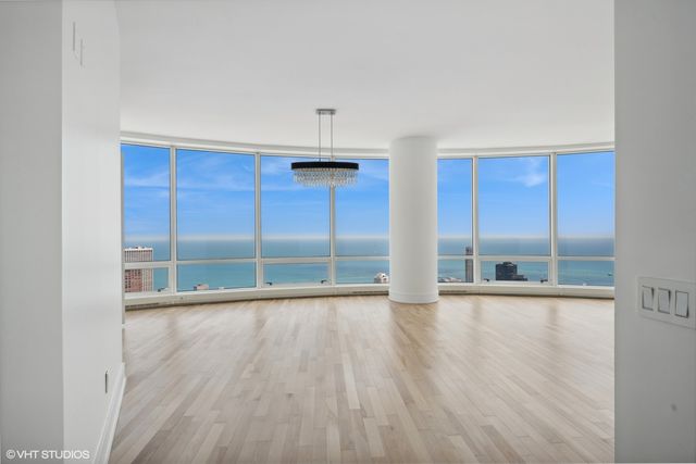 401 N Wabash Avenue 75A, Chicago, IL 60611