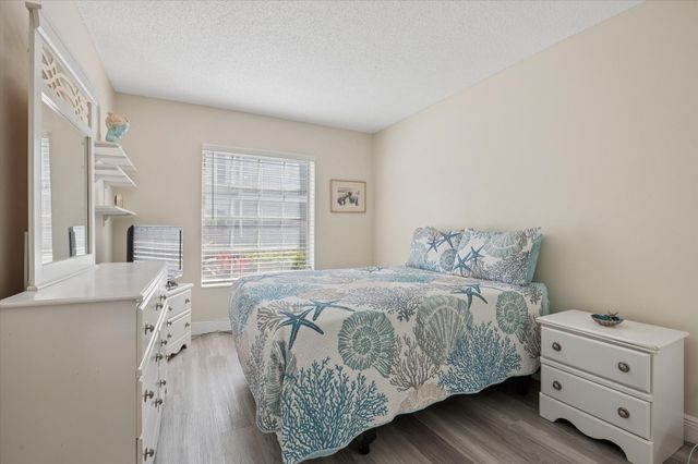 2260 NE 67th Street 1710, Fort Lauderdale, FL 33308