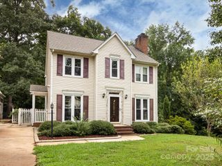 207 Crossing Avenue, Belmont, NC 28012