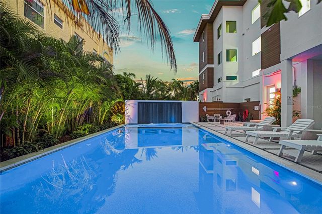 329 BEACH ROAD A, Sarasota, FL 34242