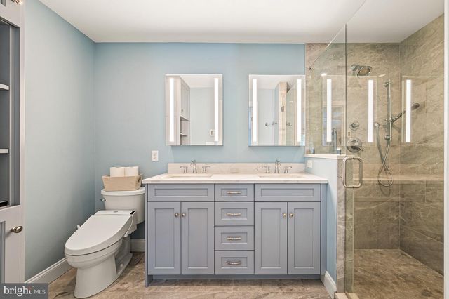 17 MCILVAIN DR, Downingtown, PA 19335