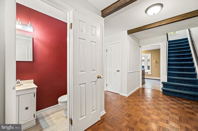 17 MCILVAIN DR, Downingtown, PA 19335