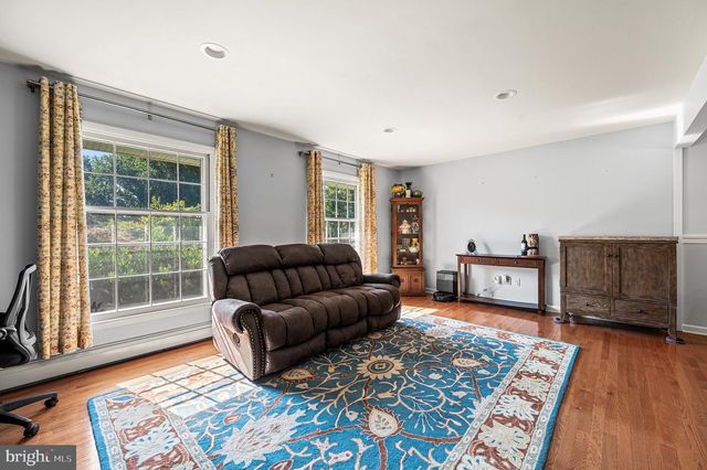17 MCILVAIN DR, Downingtown, PA 19335