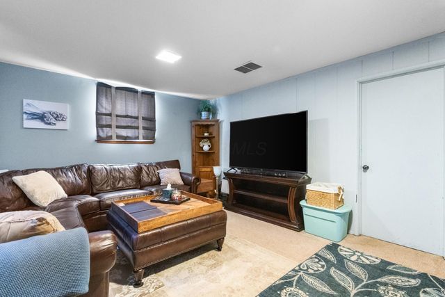 1412 Plantation Drive, Marion, OH 43302