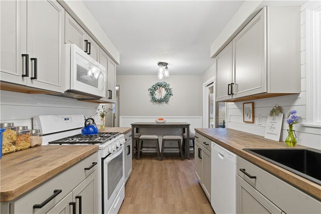 510 Klem Road, Webster, NY 14580