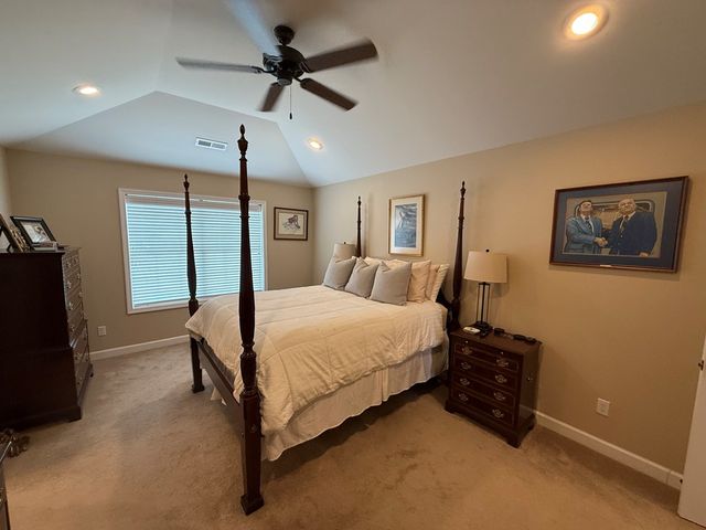 533 S Abbey, Hopkinsville, KY 42240