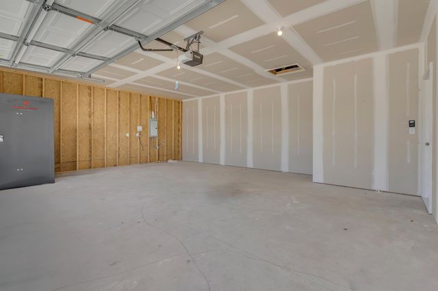 3571 E Hollandale St, Derby, KS 67037