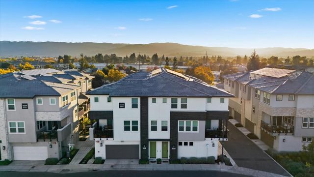 6382 Dove Avenue, Dublin, CA 94568